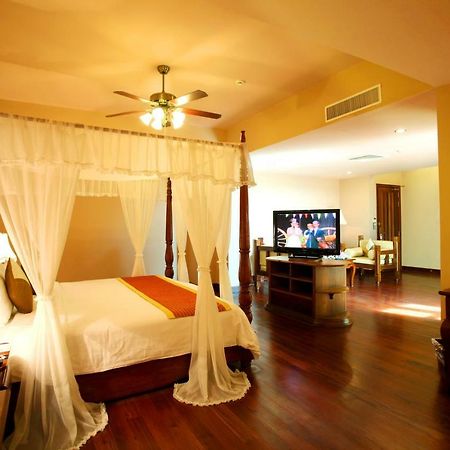 Bayon Era Hotel Siem Reap Exterior foto